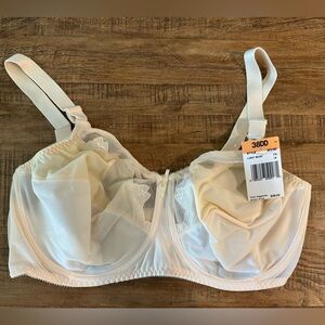BALI Flower Underwire Unlined Full Coverage Bra Style 0180 Size 38 DD Lt beige